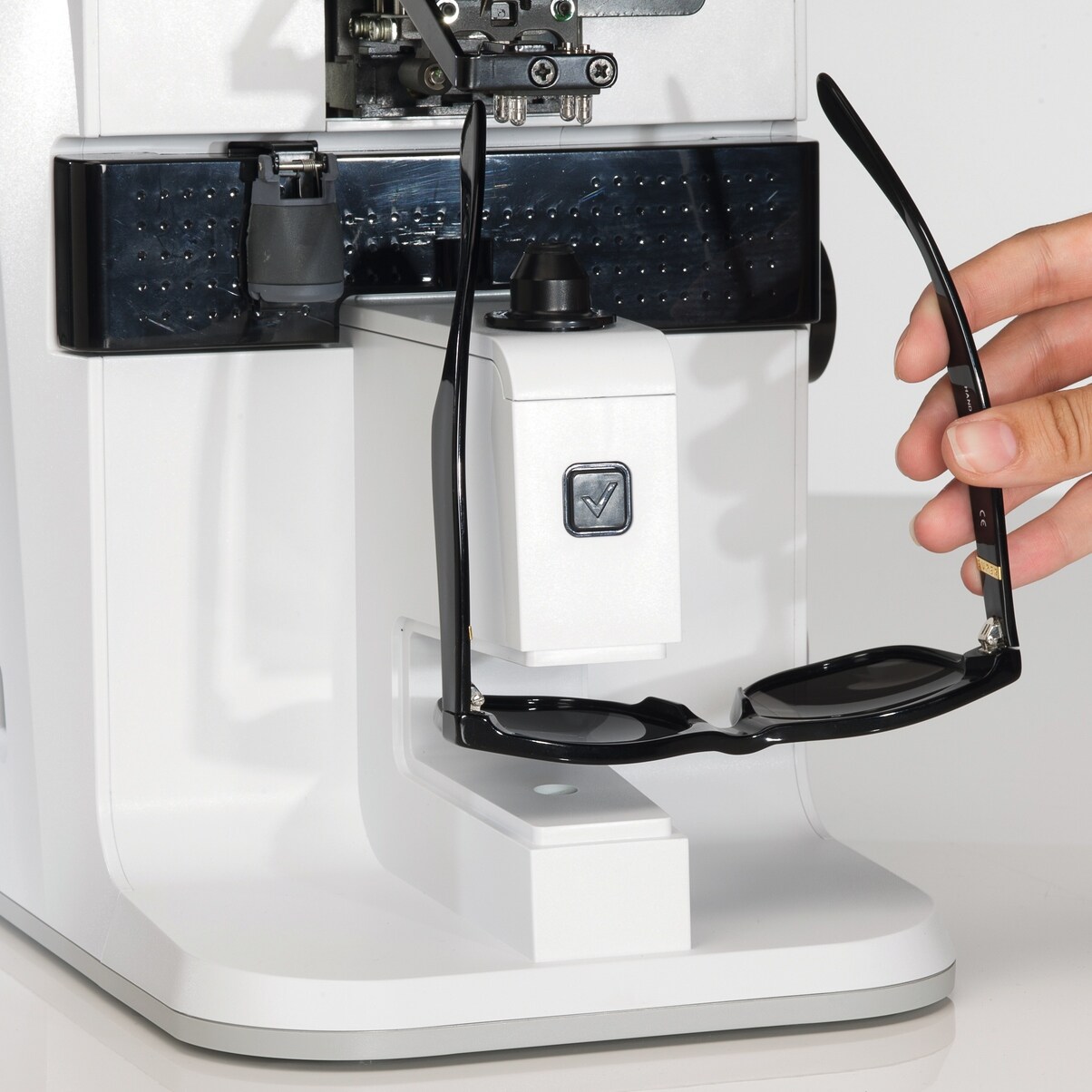 MeditecAG:/Ophthalmology/VISULENS 500_Details2.jpg